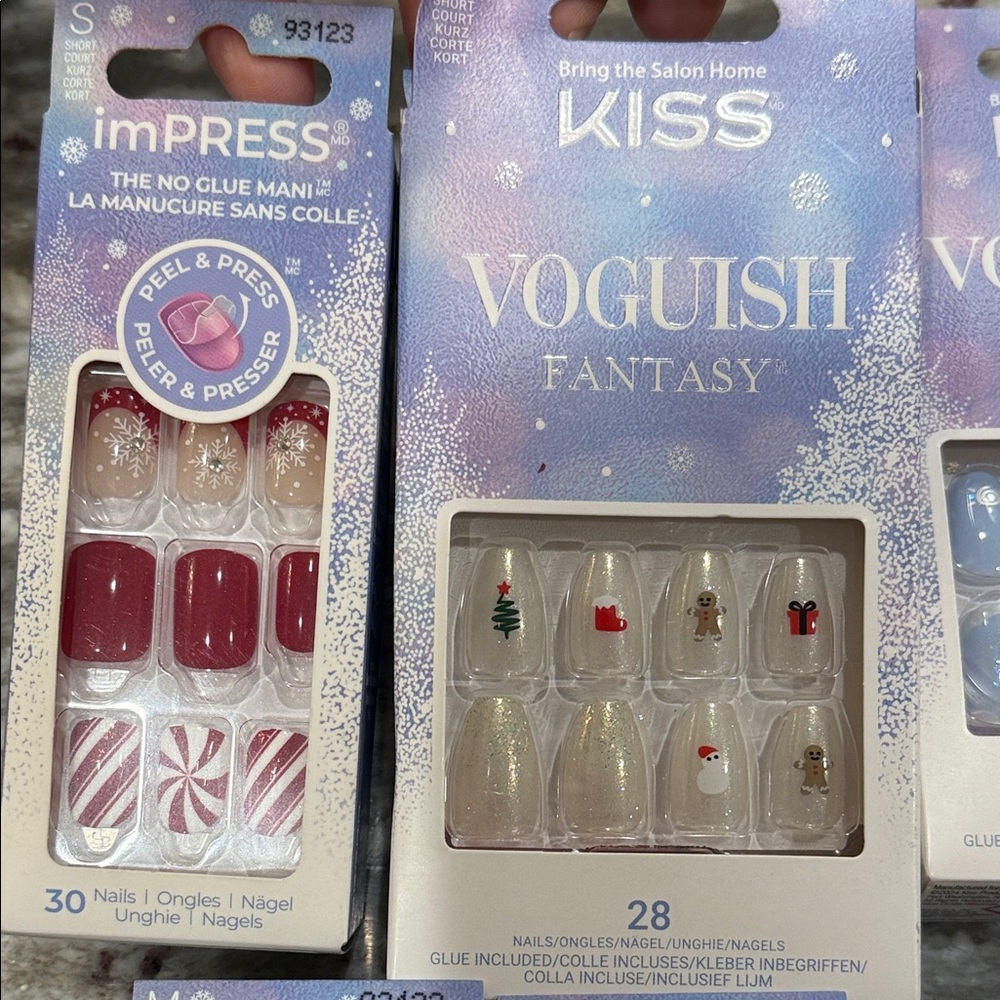 Kiss and imPRESS Festive Nail Set Collection (5) - Picture 8 of 12